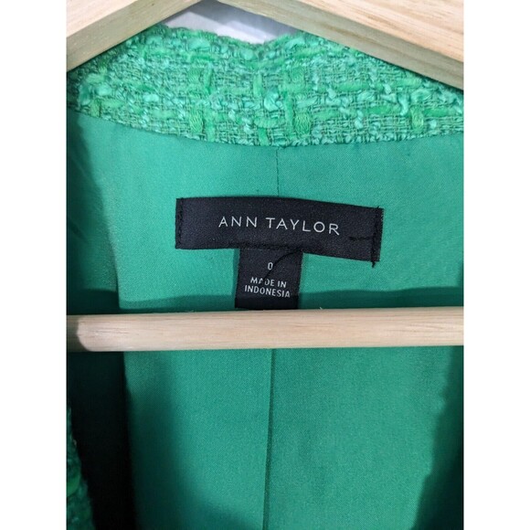 Ann Taylor Womens Kelly Green Tweed Blazer Sz 0 Fringe Career Pockets Preppy N52 - Picture 7 of 10